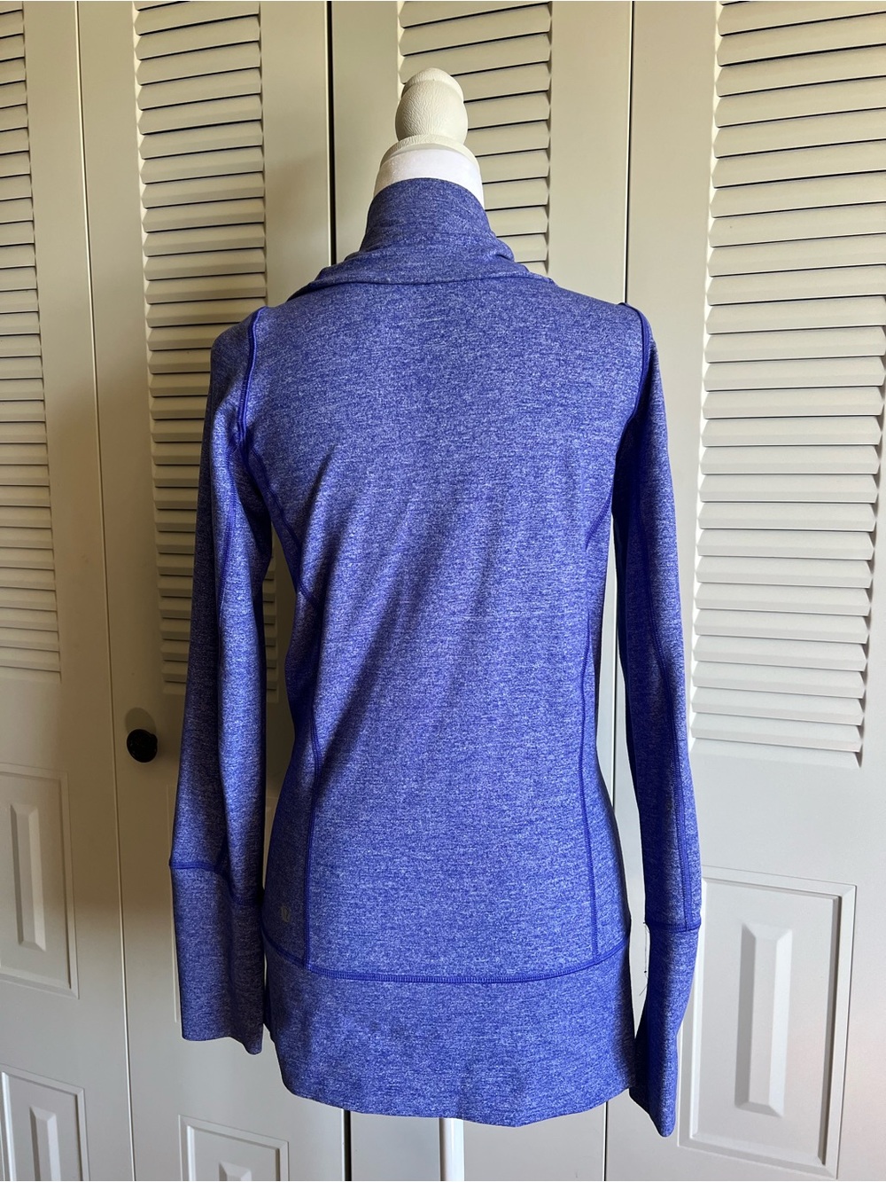 Lululemon Women's Stride Jacket - Purple - Size 4 - Like New - Picture 3 of 6